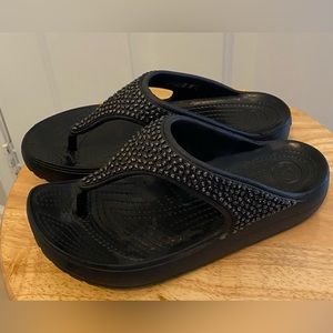 Crocs sandals beaded sequin Crocs black slip on flip flops Crocs wedge size 8